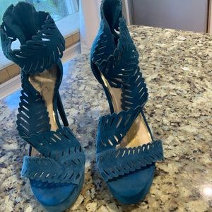 Jessica Simpson heels 9.5